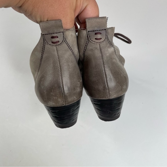 Tamaris Soft Leather Heeled Ankle Booties Size 40/8.5 - Picture 4 of 7